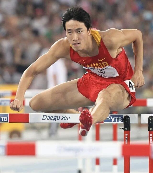 刘翔是上海普陀区人，除了刘翔，上海还有姚明、范志毅，这都是体育大类的知名运动员，天然具有国际影响力。
