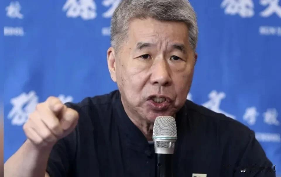 张亚中骂郑丽文，这事到底咋回事？5月14号这出，偏偏是国民党自己人撕破脸，比蓝绿
