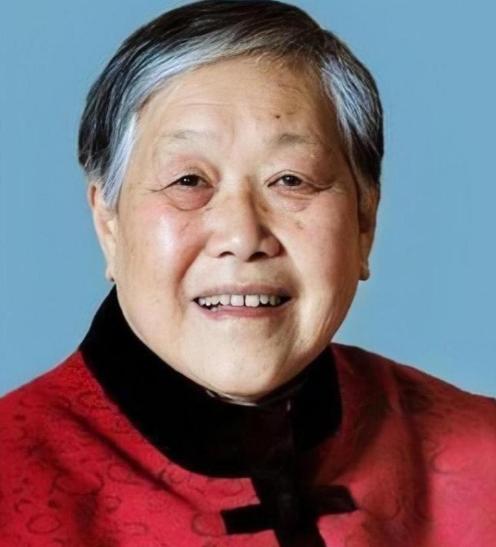 1971年，陕西一个老光棍图便宜，娶了小自己10岁又坐过牢房的女大学生，谁知，几