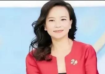 2020年的一天，央视著名主持人成蕾，像往常一样在访谈节目中闲聊，可就在这时，异