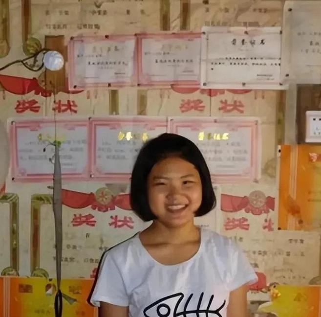 1988年，安徽一对夫妻生下女儿后不想要，想起村里有对光棍兄弟，竟连夜把女儿抱了