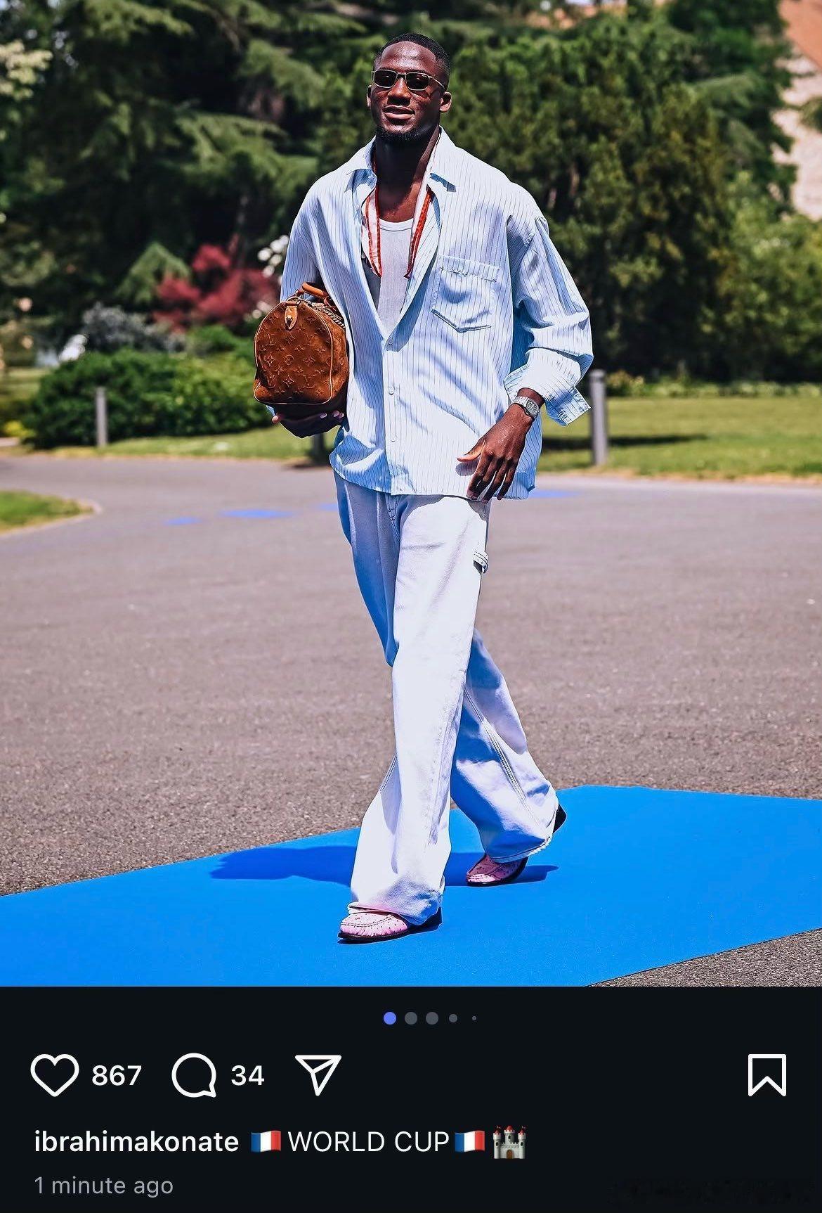 乔伊斯透露一位消息人士指出，利物浦为科纳特开出了一份丰厚的报价，反映出希望留住他
