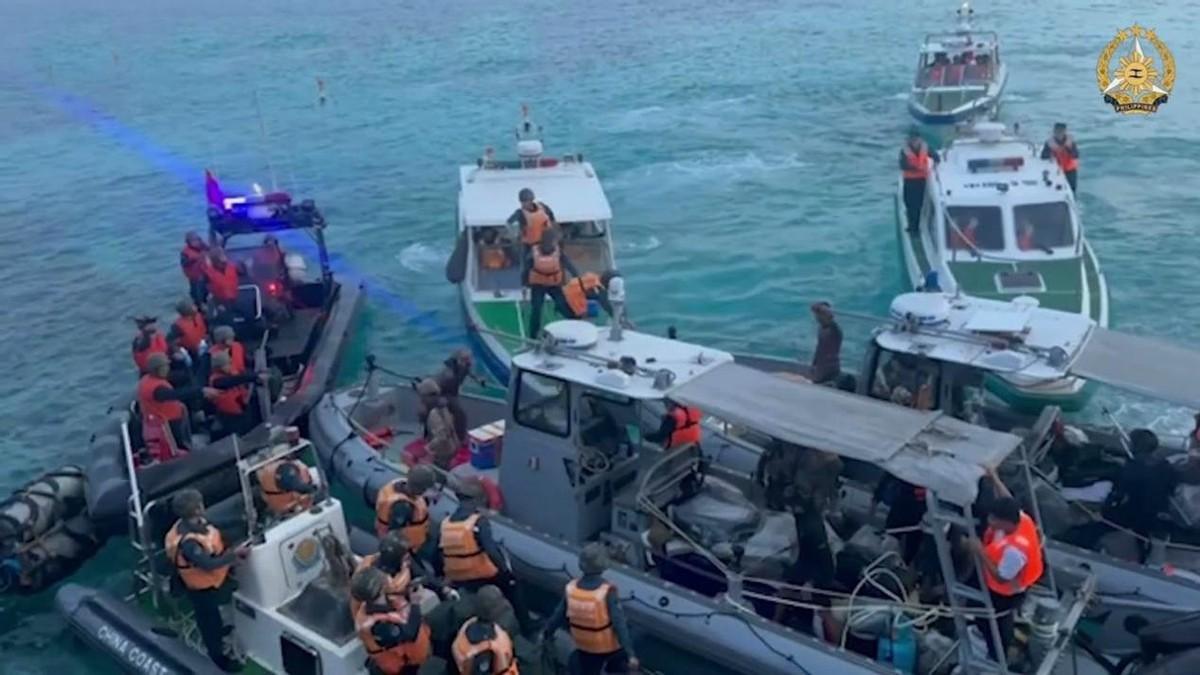 很多人以为南海冲突是主权纠纷，错了！真相是：菲方在搞一套三合一战略——坐滩、甩锅