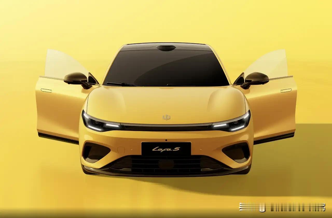 定位比B系列高，但价格相当，零跑Lafa5有点东西。 零跑Lafa5瞄准的就