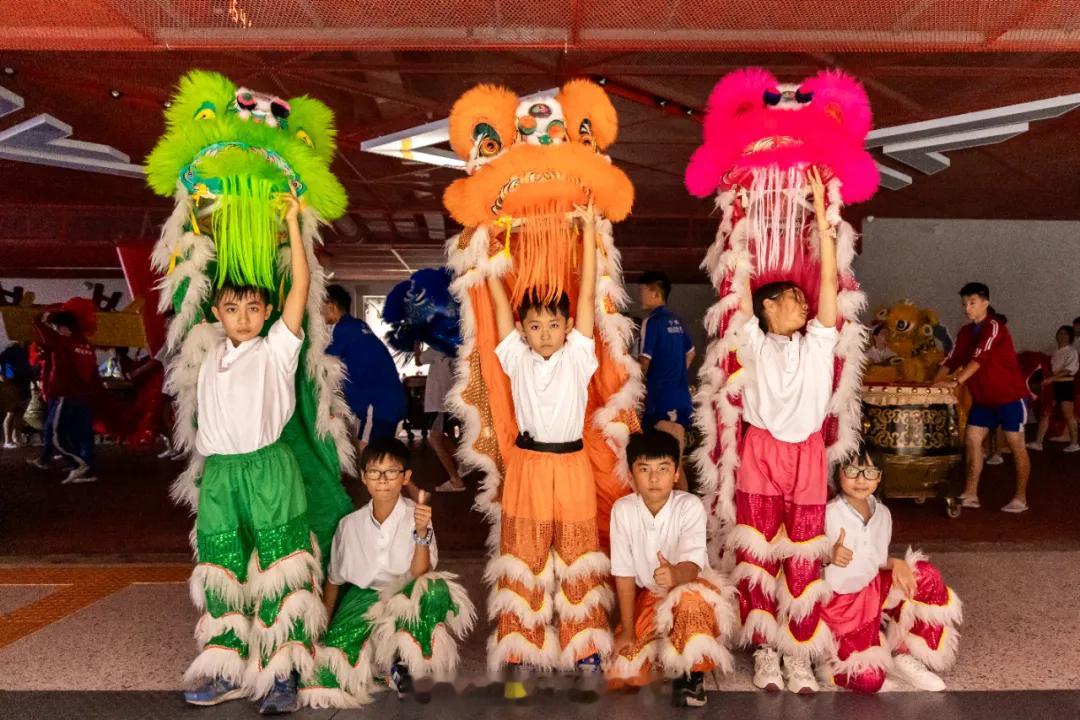 十五运开幕式彩排现场10月29日,十五运开幕式首次带观众全要素彩排在广东奥体中