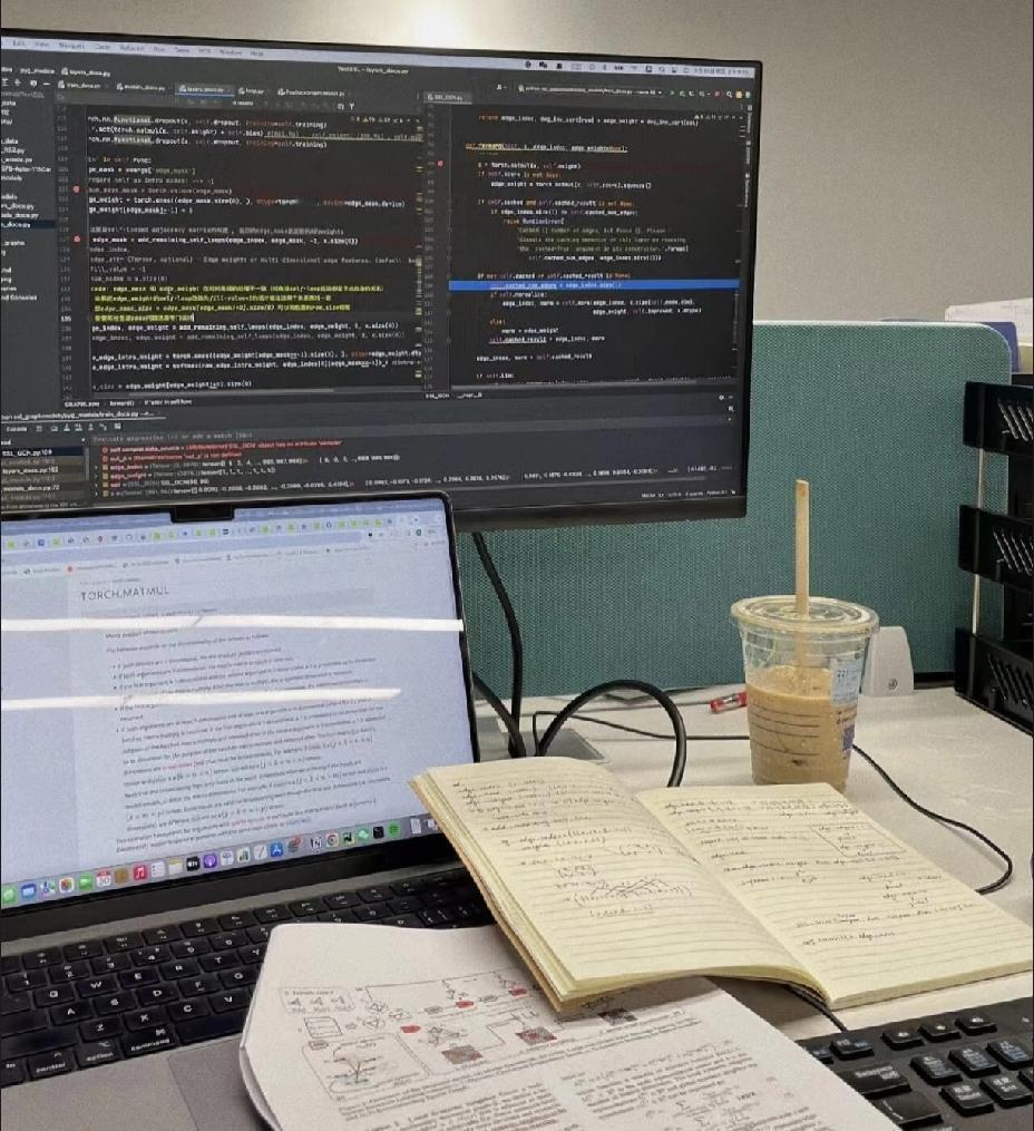 都说学计算机毕业后加班熬夜累，中年还会被辞，但是大家都还去学计算机为什么？不