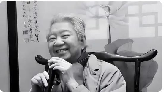 蔡澜去世辛巳丙申戊戌，一个食神特旺、伤官高透、伤合偏印的命局。有创作才华