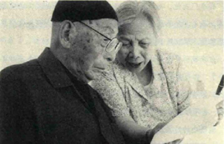 2000年张学良亲自接待张学思夫人谢雪萍，坦言四弟最令他欣赏，因为四弟非常有骨气