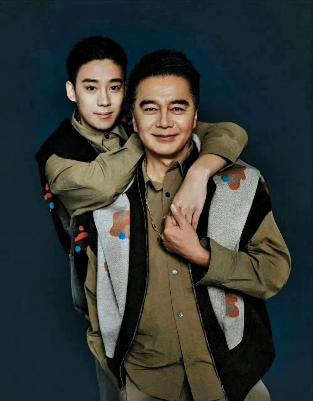 何晴的儿子，许何说：大家不要为我难过，很庆幸我很幸福，就这么简单一句，能看出他