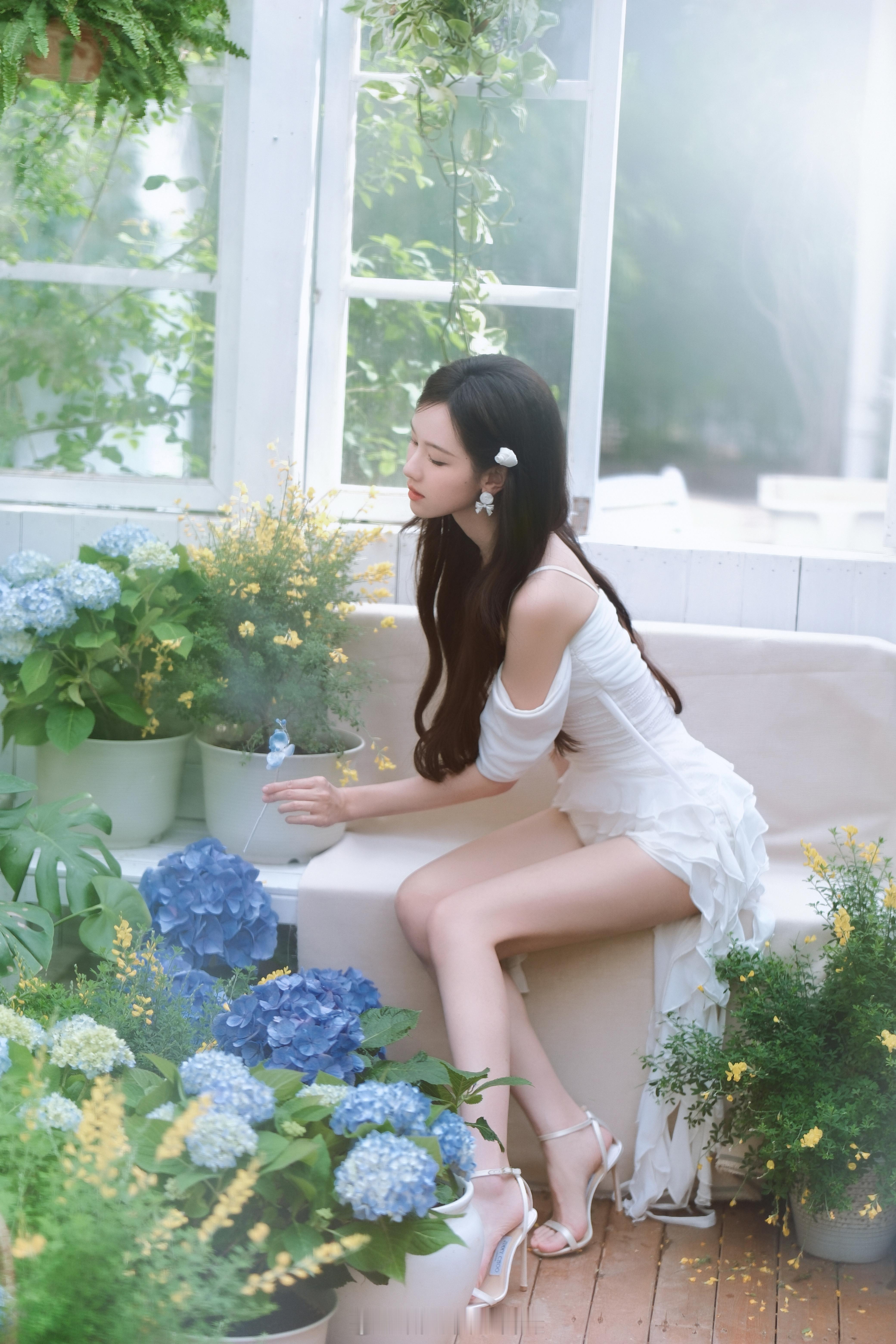 陈都灵居然是93年的越素越美的嘟嘟，期待陈都灵2025微博视界大会🔔​​​