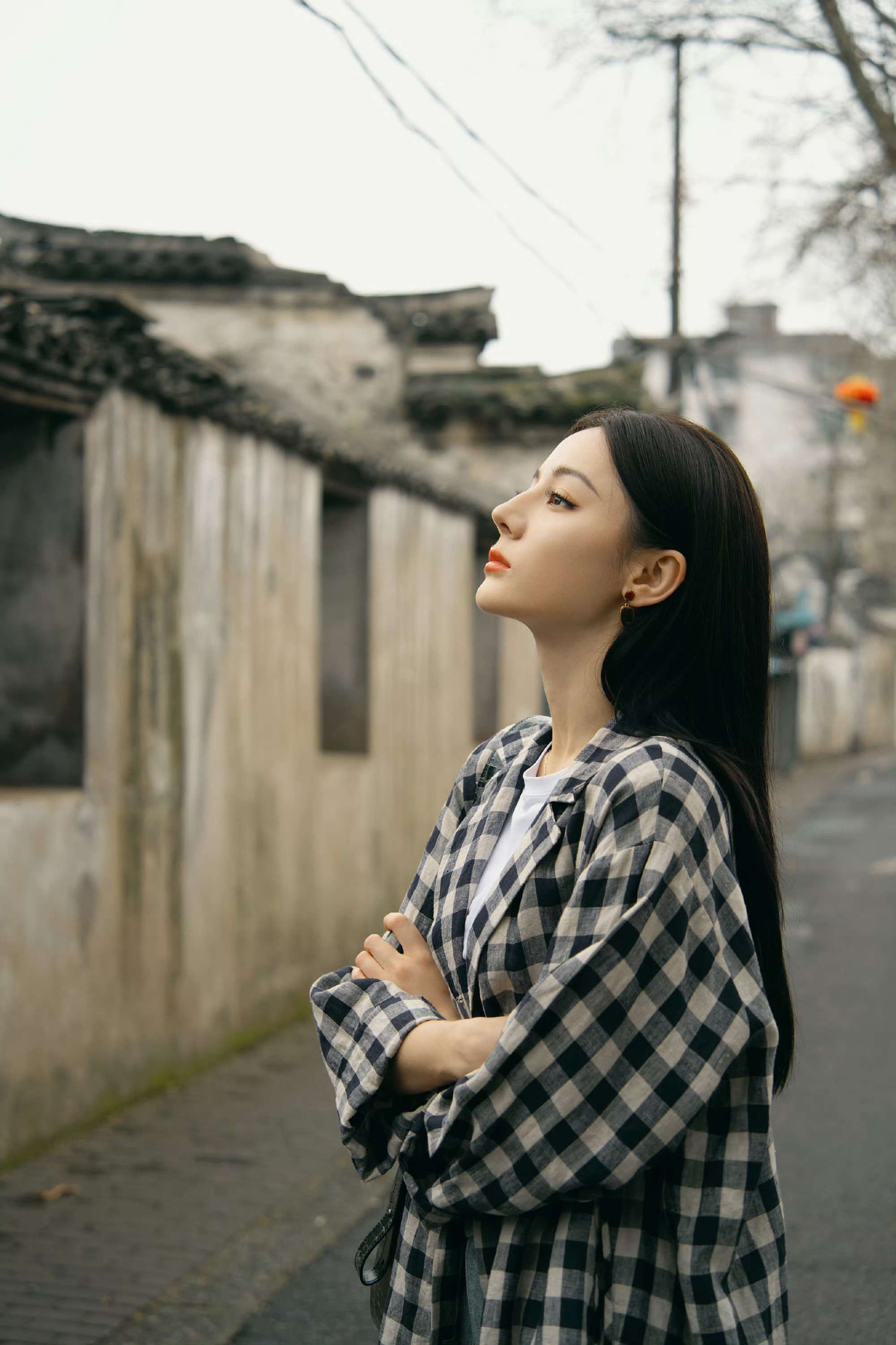 平凡日常里的雕塑家聂九罗，表面云淡风轻，背地里全是旧日回响！坐等热巴的聂九罗解锁