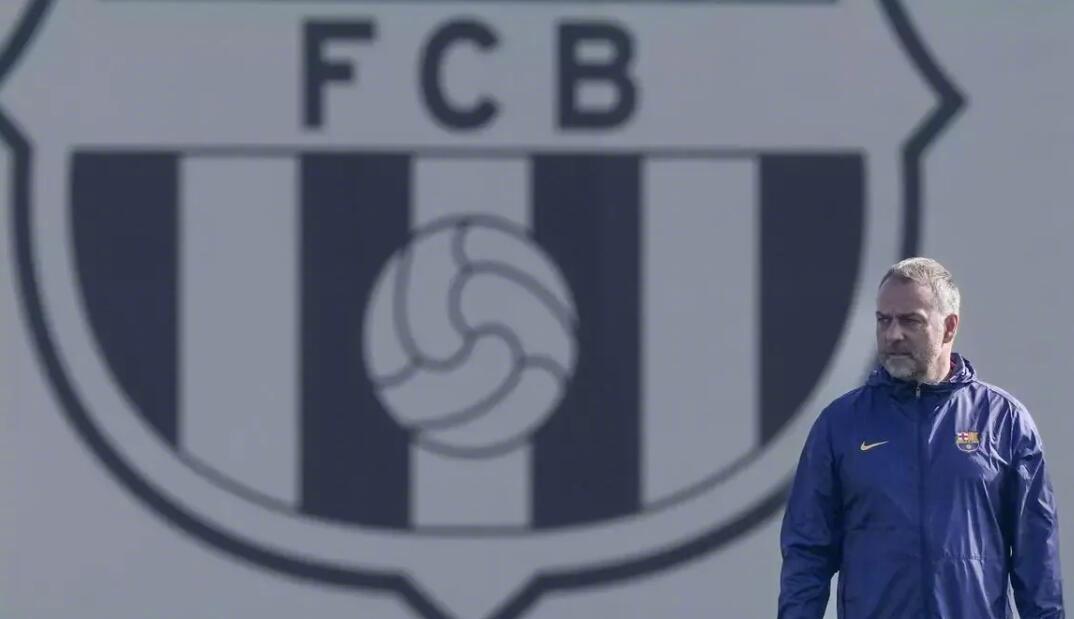 当地时间周一，巴萨完成了国王杯半决赛次回合对阵马竞前的最后一次训练。据每日体育报