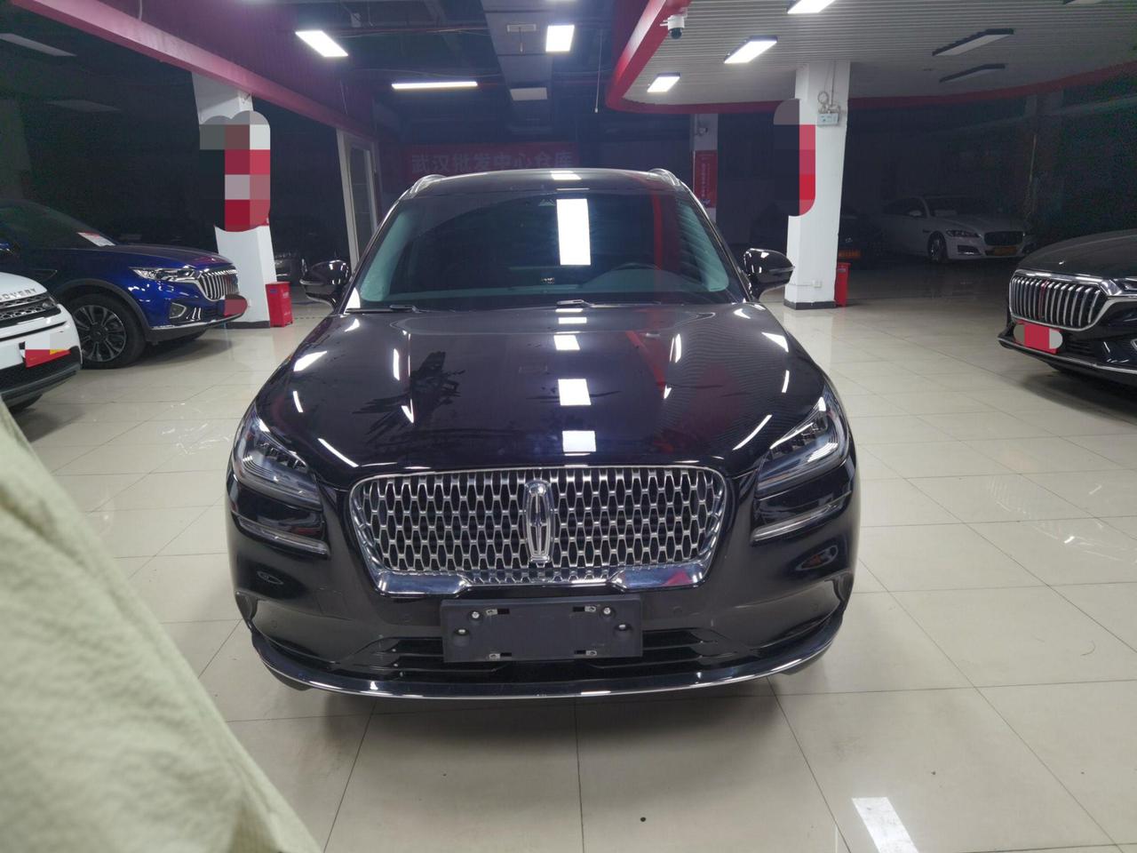 林肯汽车，用料相当舍得，营销却很失败！前两天验了一台林肯冒险家，2021年1月