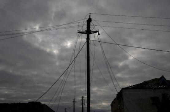 乌克兰这冬天是真的要“冻到绝望”了，昨天乌克兰国家电力公司的通知一出来全国人都懵