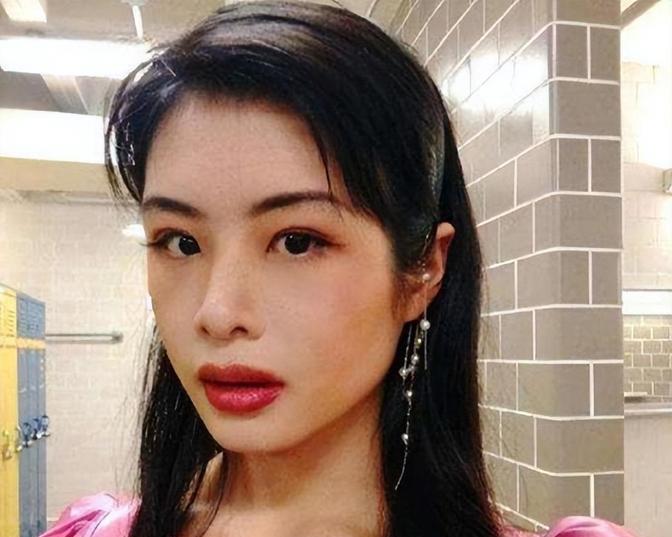 “我的每一分钱都将用于发展反华组织，这是我的自由，欢迎你们加入我！”许可馨19
