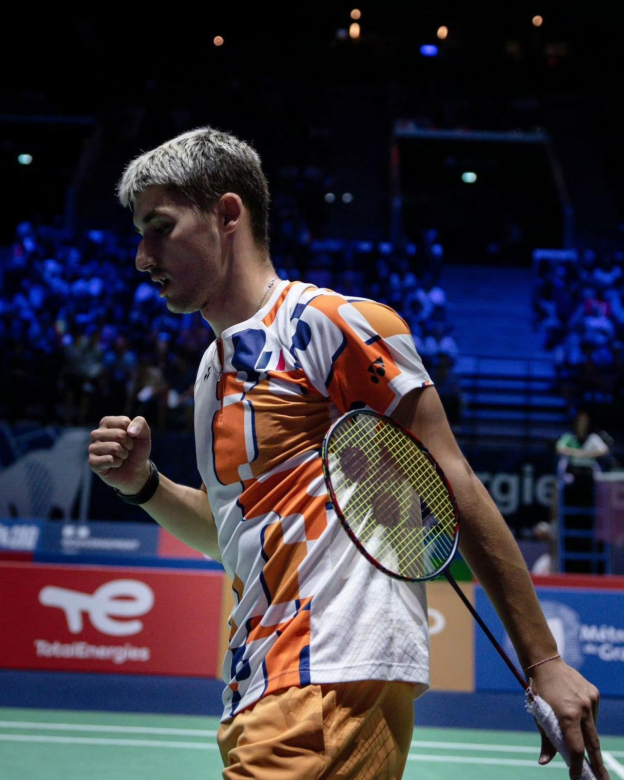 上周，是各大洲的羽毛球单项锦标赛时间。昨天，亚锦赛在宁波落幕，欧锦赛和泛美锦标赛