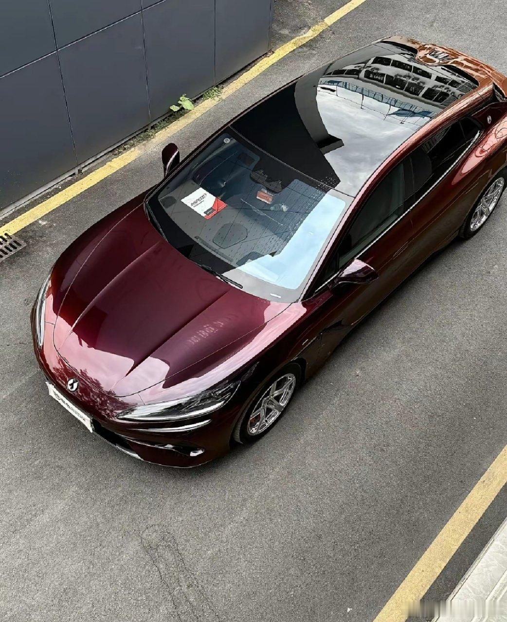 腾势Z9GT改装板，运动质感一下子上来了，挺好的一款车，希望26款能大卖吧！