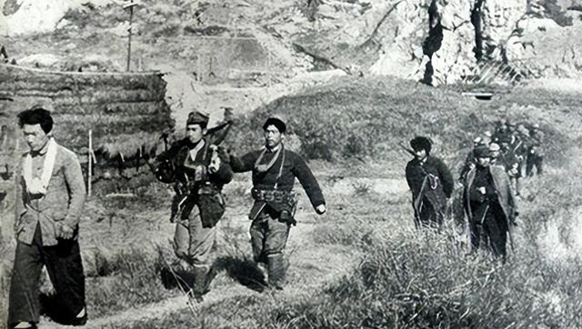 1942年，日军“佐佐木勋小组”执行“斩首”行动，突袭八路军第8军分区司令部，副