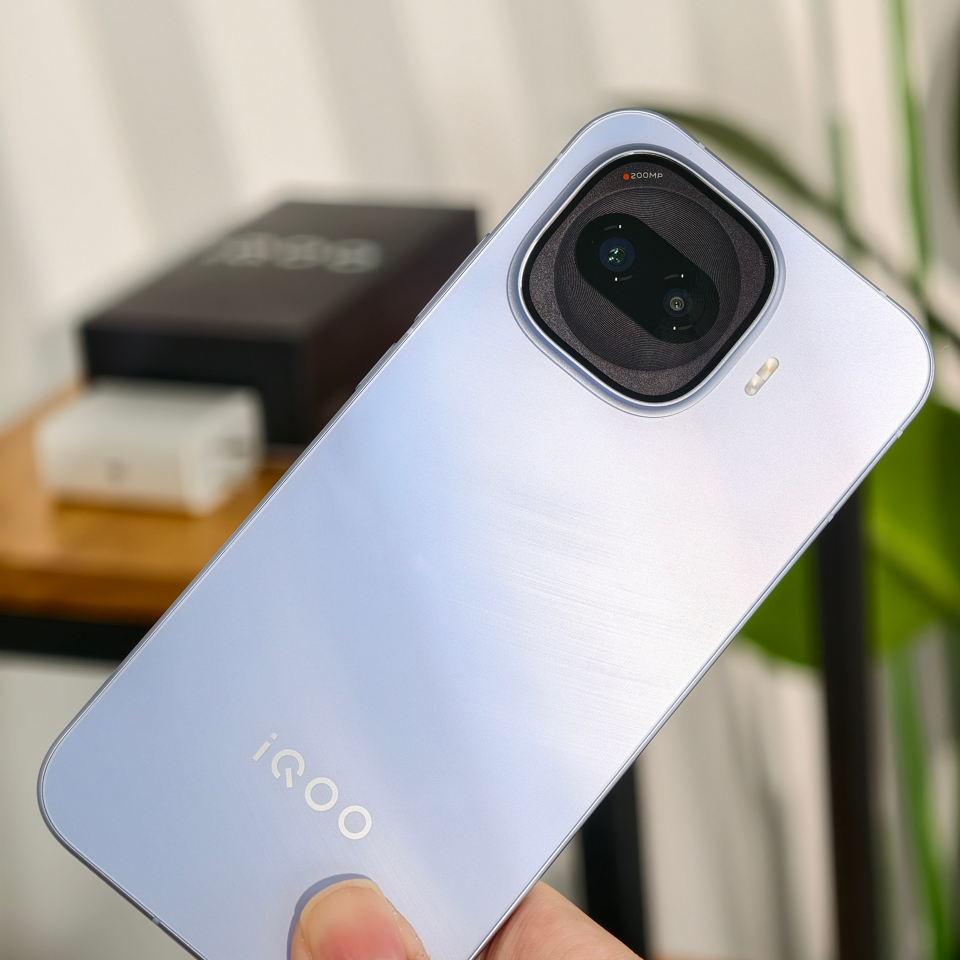 这台战斗精灵看着真不戳iQOOZ11Turbo沧浪浮光适合我，特好看，15