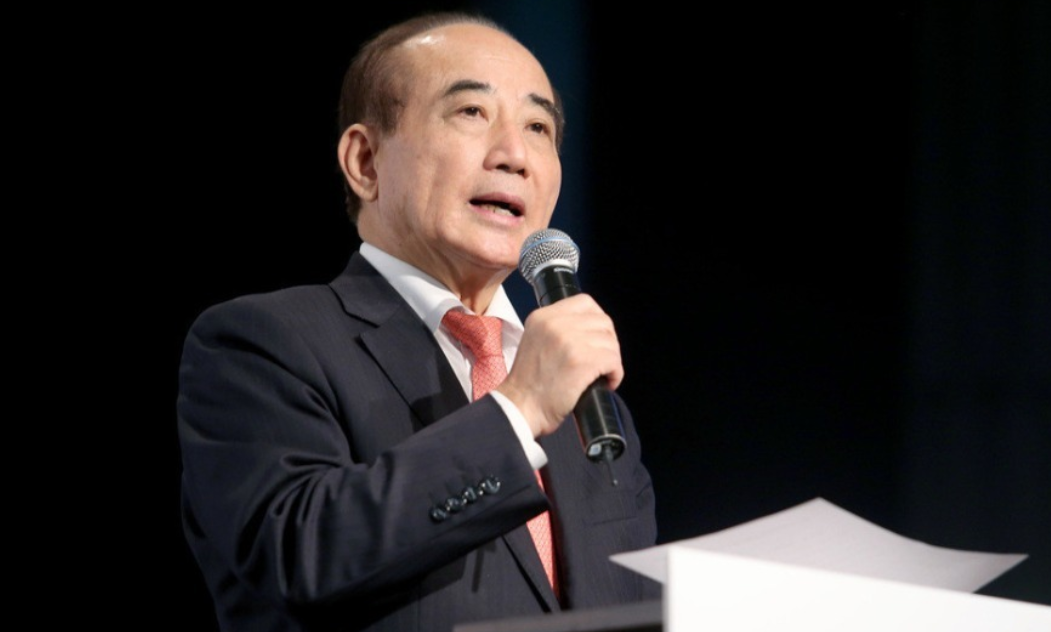 王金平也出来表态了！在马英九在海峡论坛上表示，台湾民众渴望两岸朝向和与合的方向之