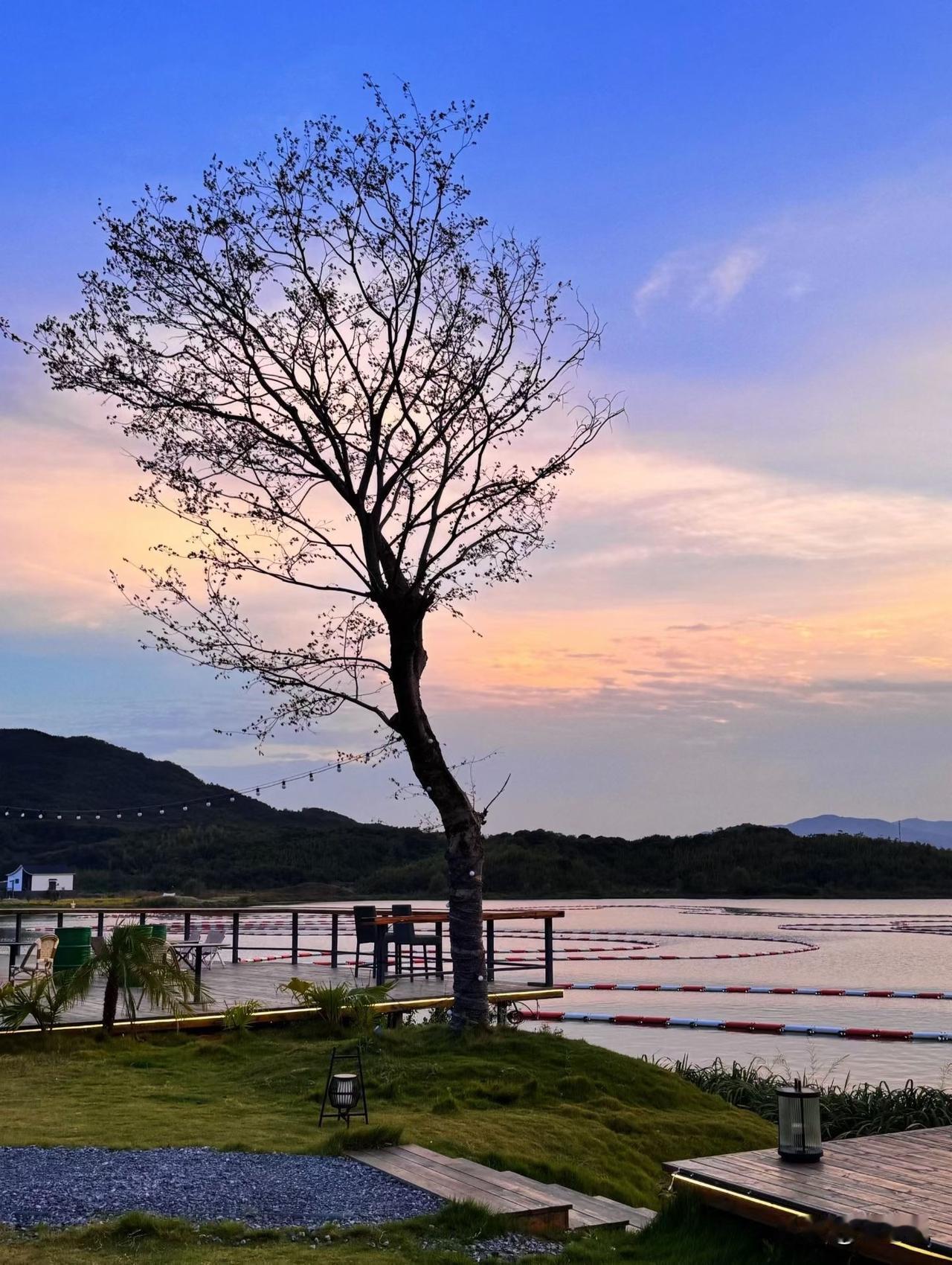 什么是顶级思维：1.永远不要在乎别人对你的看法，记住是任何人。2.遇