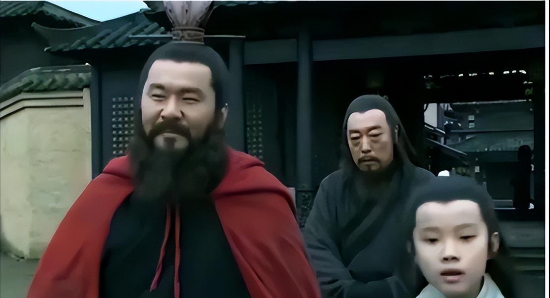 208年，曹冲不小心被毒鼠咬伤不幸身亡，曹操勃然大怒，下令彻查真凶，不料，荀彧却