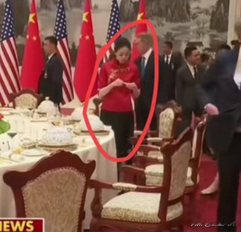 好奇这些宴会厅的服务员，到底是什么学历啊？有什么要求吗?别的不知道，30年前老