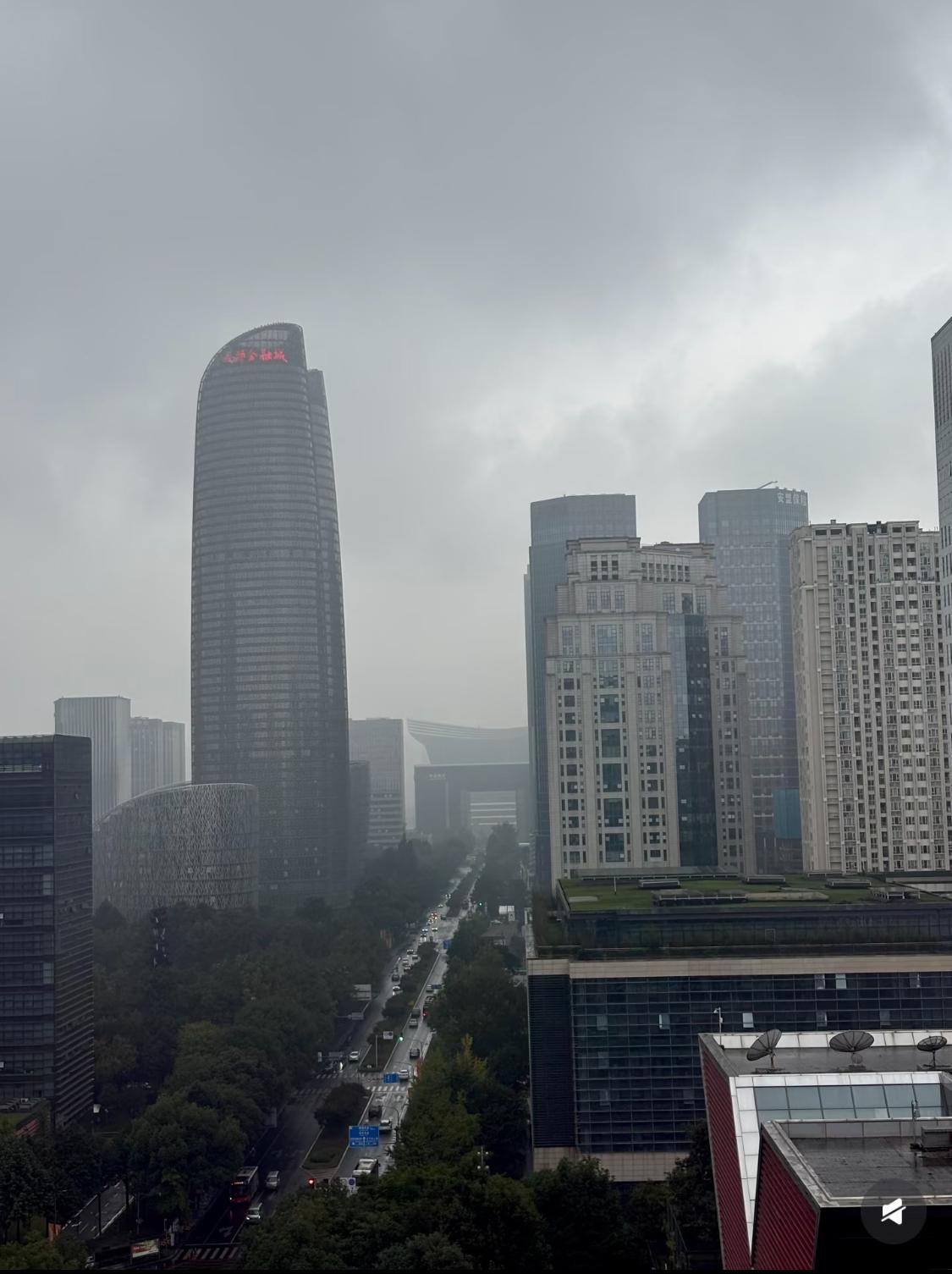 成都，这下全国人民都知道了这次不是因为美食也不是因为熊猫，竟是靠“缺太阳”上