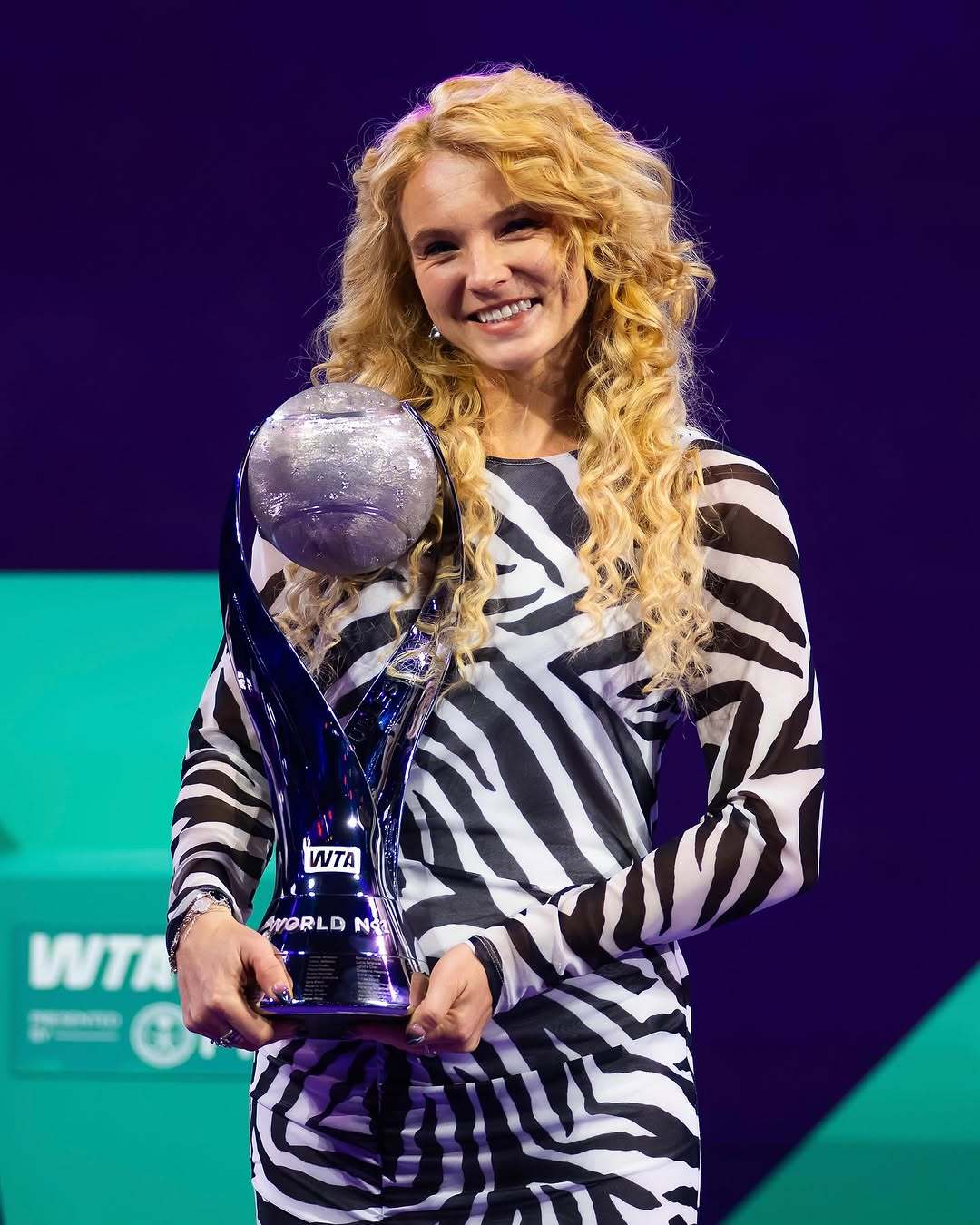 锁定年终双打球后宝座✨西尼亚科娃职业生涯第五次加冕PIFWTA年终双打世界第一