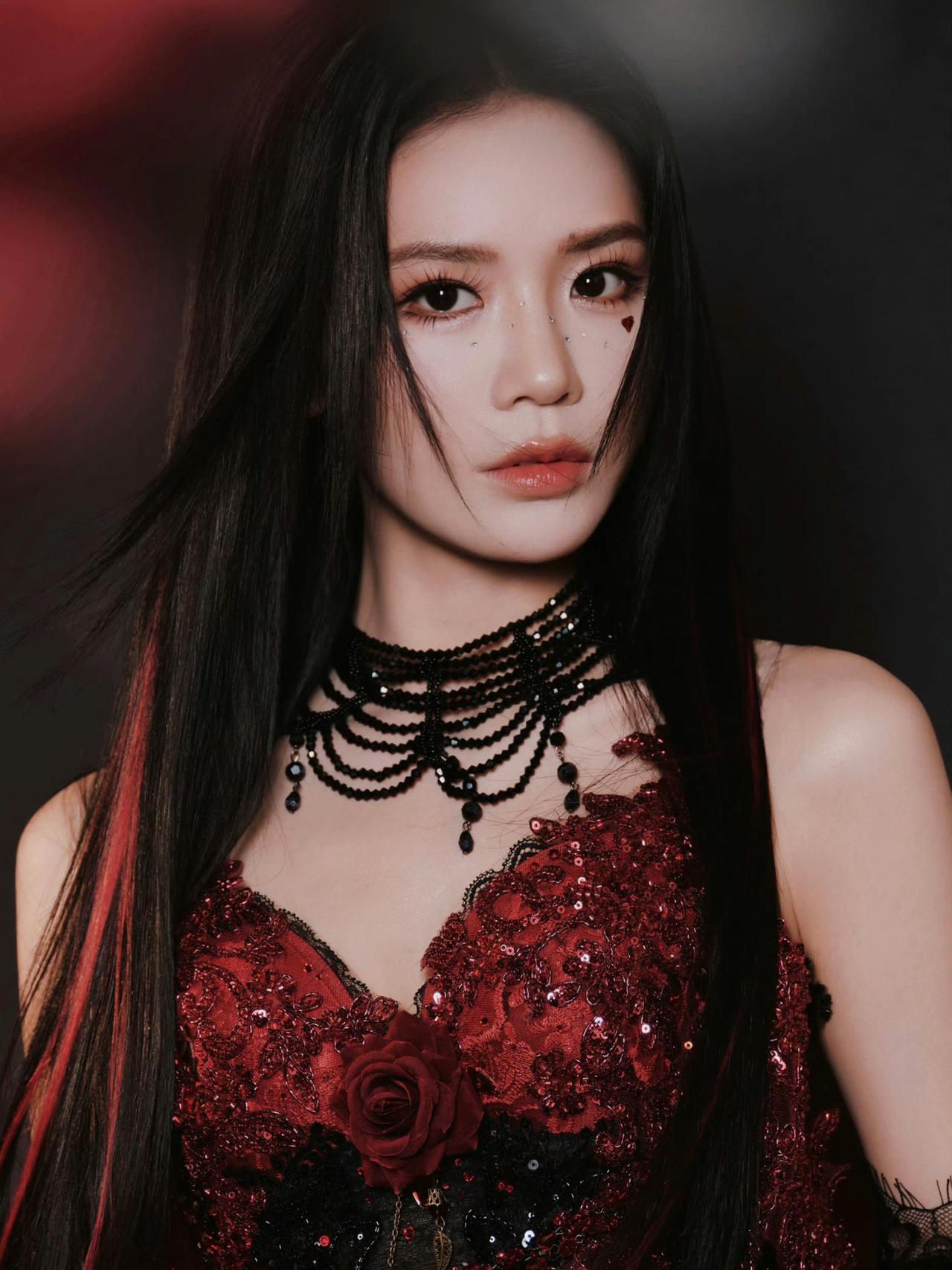 记录我的2026美女明星穿搭写真