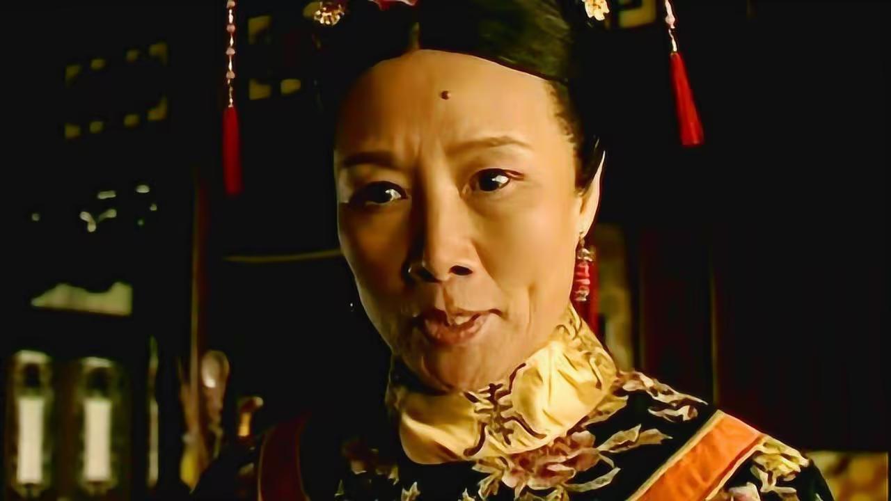 晚清四十多年，恨慈禧的人排成队：康有为派人进京行刺，革命党策划暗杀，光绪在她手底