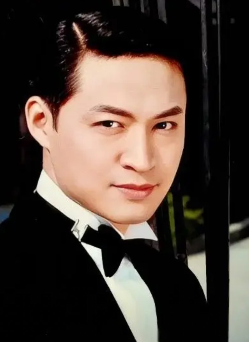 终于知道，为什么63岁的马景涛会这么心酸了，他早年确实很红也赚到了钱，但是，他却