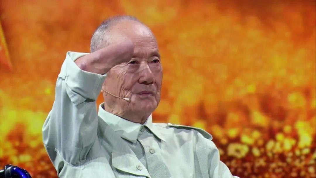 12月24日不是平安夜，是中国人民志愿军抗美援朝，长津湖胜利纪念日！致敬英