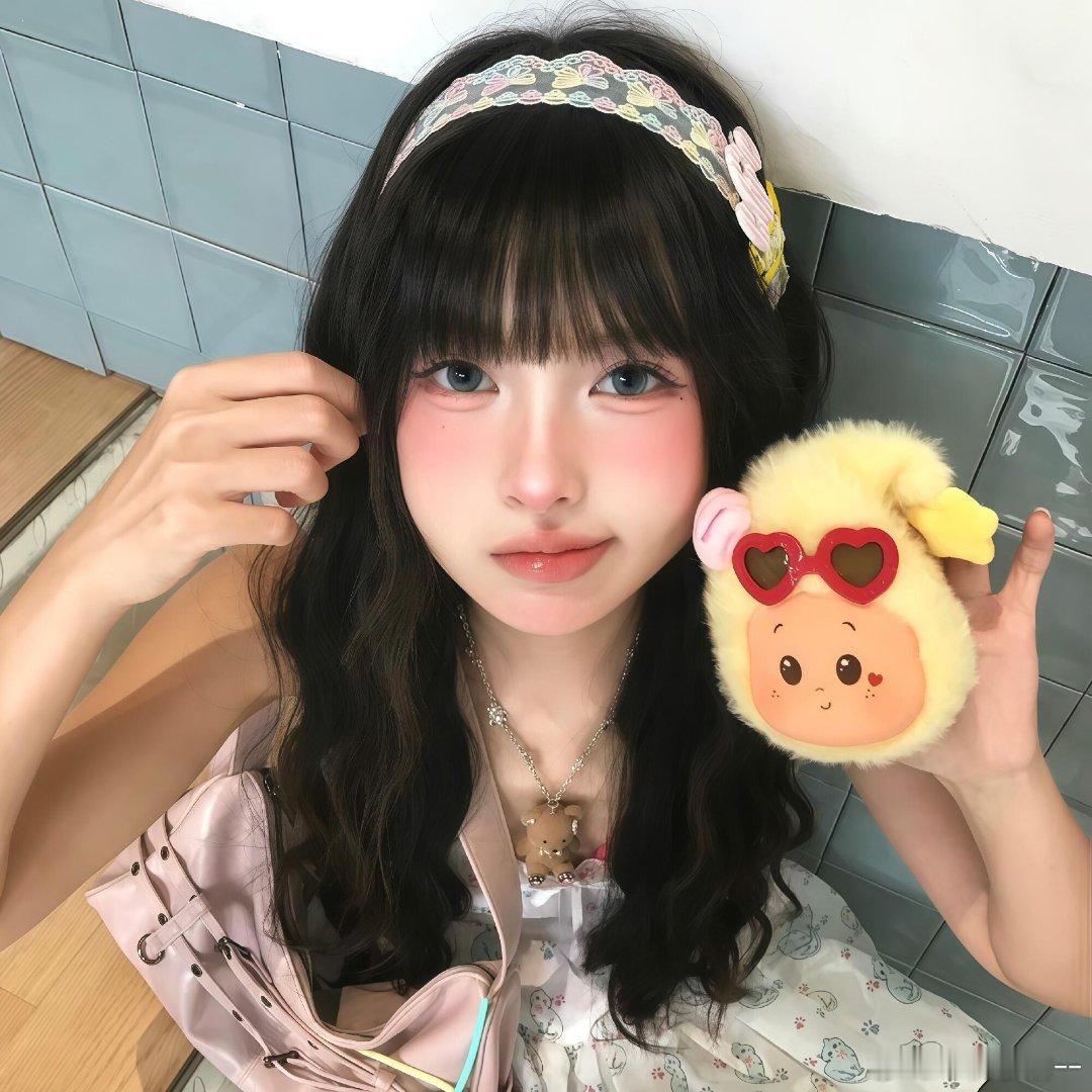 𝙒𝙚𝘾𝙝𝙖𝙩头像𝙞𝙣𝙨风头像推荐🫧🤍🫧🤍🫧🤍🫧🤍🫧杨幂刘诗诗唐嫣