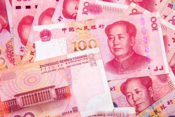 1. 有显著支撑因素推动其走向主流：一是中国作为全球第一大贸易国和第二大经济体