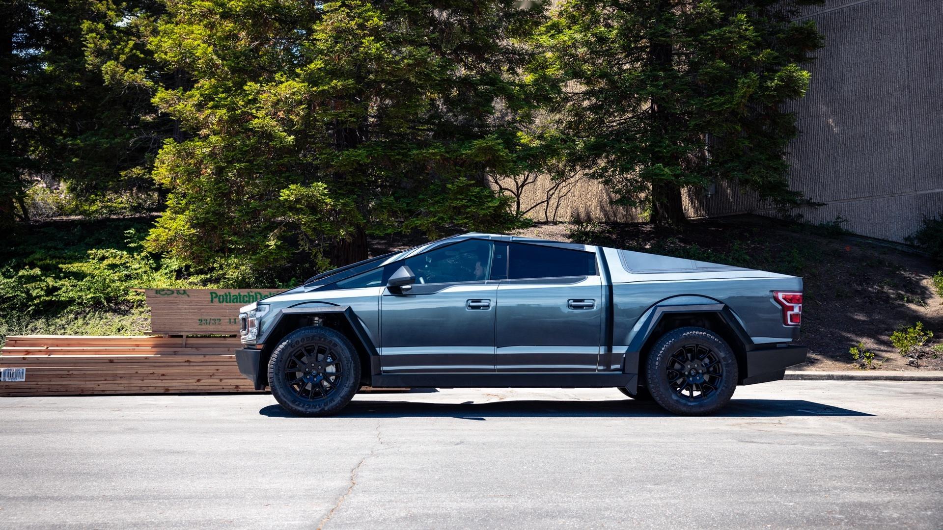 前特斯拉上海工厂厂长宋钢出任小米汽车副总裁、参谋长据36氪报道，4月17日，小米