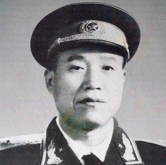 一千多名开国少将，这十位，堪称是少将中的佼佼者“1955年9月27日，咱总算见