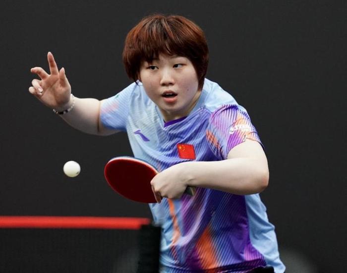 刚刚结束了一场乒乓球澳门单打世界杯女单小组赛首轮，女单世界排名第6的国乒选手蒯曼