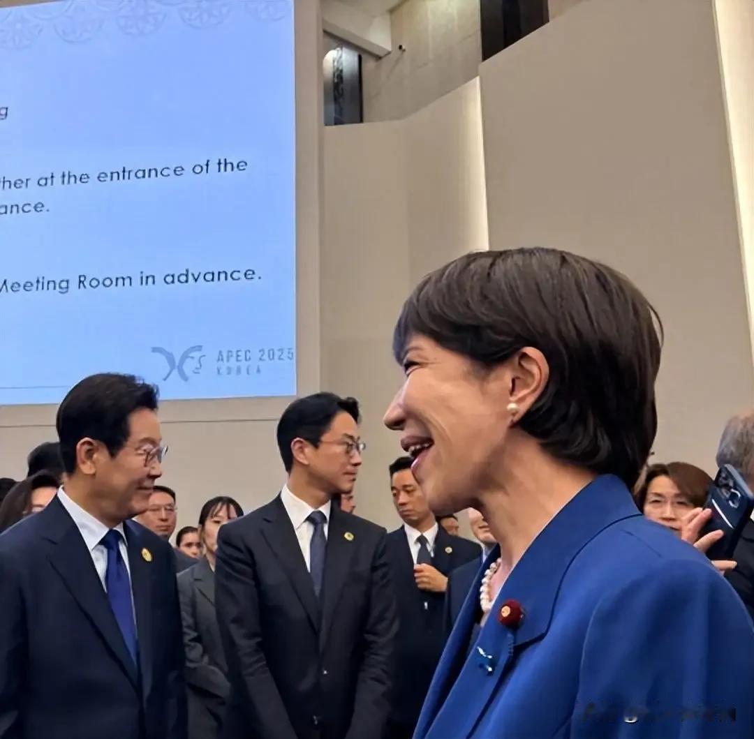 中国全面反制日本之际，日本高官竟幻想，只要高市早苗胜选并稳定住日本政局，中国就会