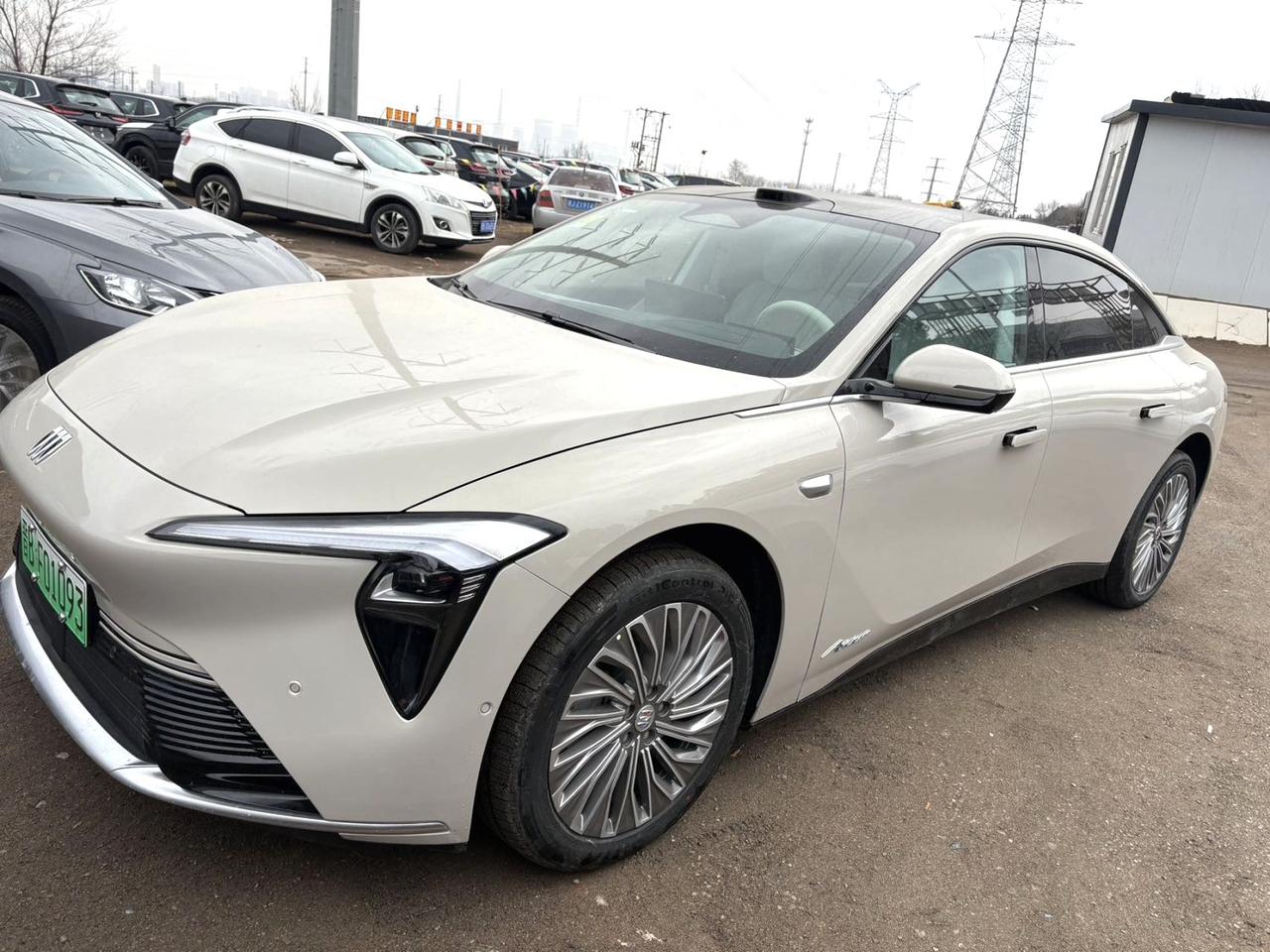 运损车别克2026款别克至境L7艾维亚指导价21.99左前翼子板更换