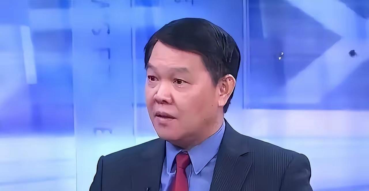 看到这条新闻我也是气笑了——台湾一位退役海军上校黄征辉，在政论节目里板着脸给大陆