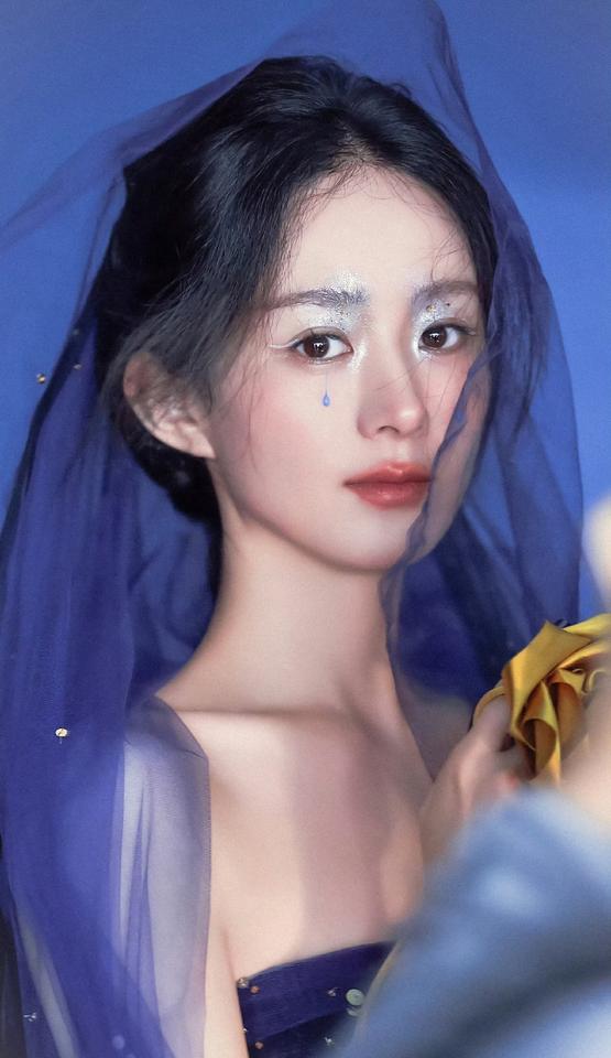 顶流女星主动演反派？赵丽颖这步棋太绝了！她在《逍遥》里演的“玄姬”表面救