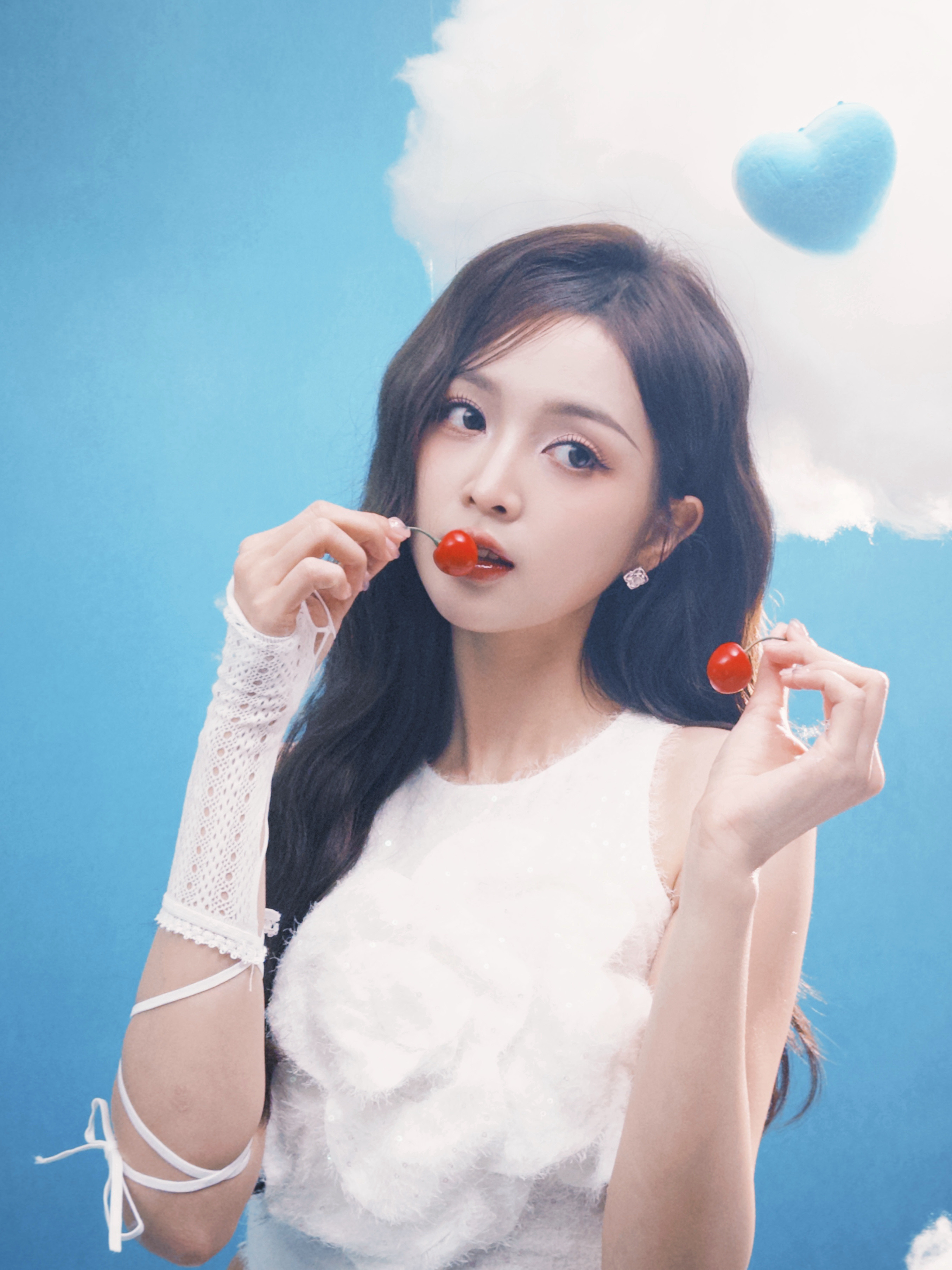 吴宣仪吴宣仪选仪片蓝赴更蓝的约吴宣仪0126生日快乐在复制粘贴的时代，你是手写