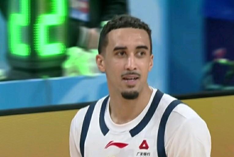 数据不会说谎：广东东阳光主场被上海耻辱双杀，透露2点残酷的事实：1：内线再度