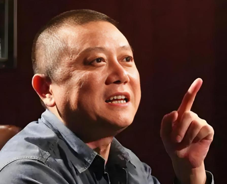 突然发现解放台湾省的建议，王朔的思路太妙了，他曾说收复台湾不需要打仗，先宣布台湾