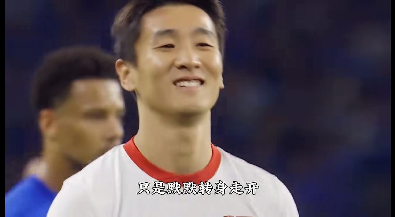 为什么球迷总骂韦世豪？我问他郑智也挨骂，郜林扔鞋还击，武磊也挨骂，他们有3个共同