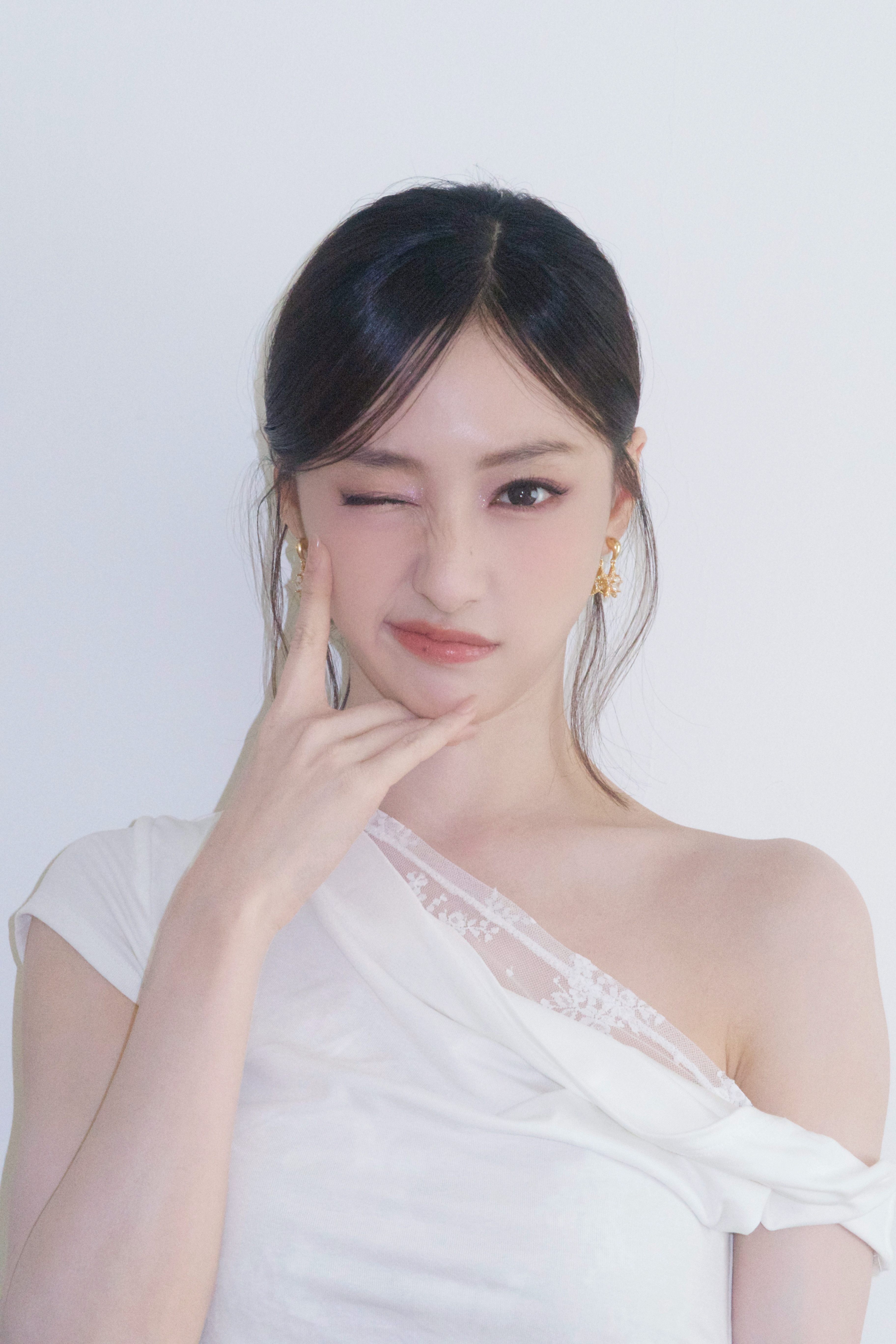 胡连馨许晚信的电子信箱胡连馨许晚信林书意在复制粘贴的时代，你是手写的诗