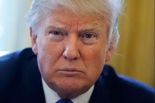 华盛顿现在彻底慌了神，白宫那帮人急得像热锅上的蚂蚁。最新的数据太吓人，中国不仅没