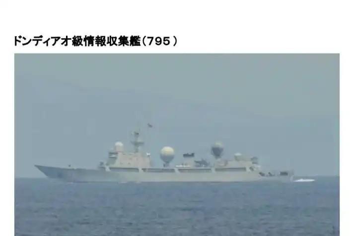 川普刚批准打击伊朗计划，2艘中方侦察船现身波斯湾，美以两家谁都无可奈何据彭博社