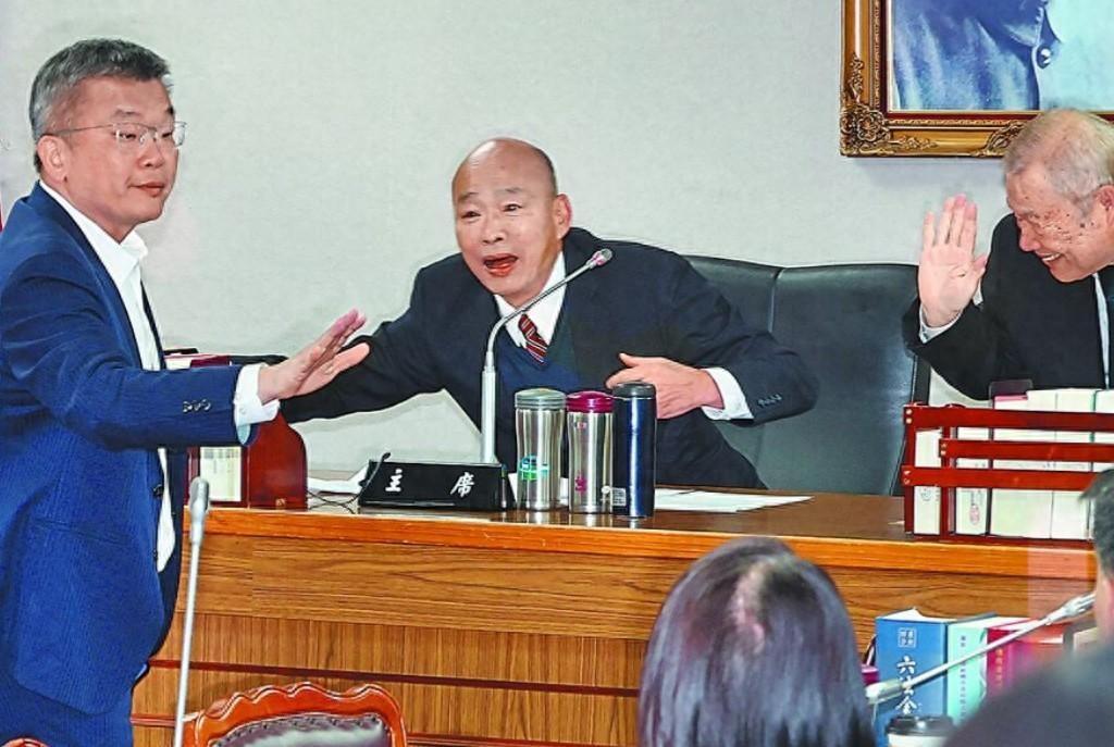 民进党太离谱！4月15日下午，韩国瑜要召集朝野党团，协商总预算和防务特别预算，